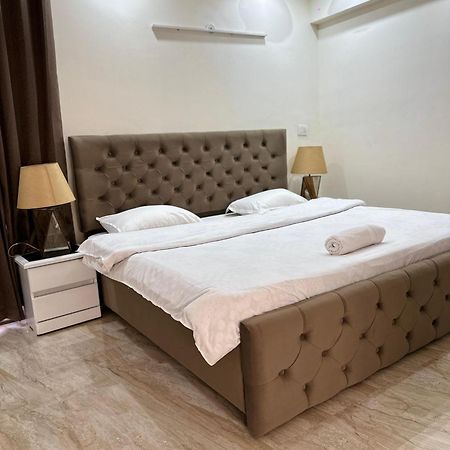 Sky Villa With Private Pool Noida Zewnętrze zdjęcie