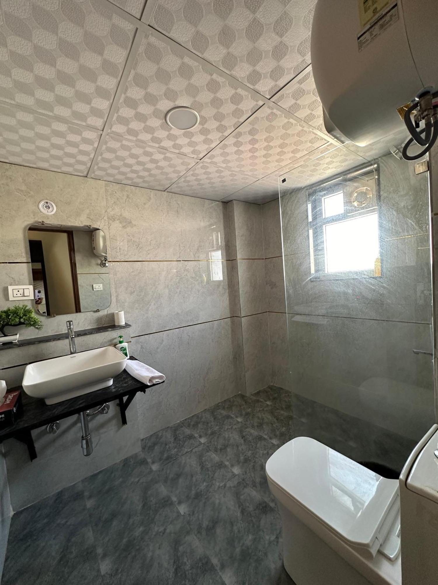 Sky Villa With Private Pool Noida Zewnętrze zdjęcie