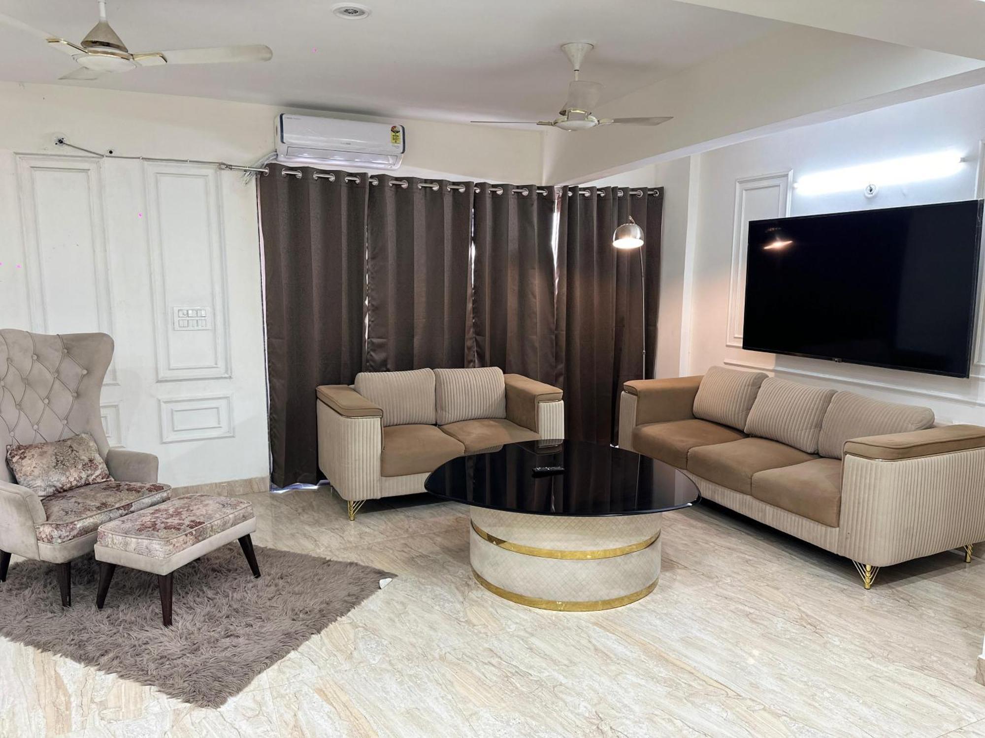 Sky Villa With Private Pool Noida Zewnętrze zdjęcie